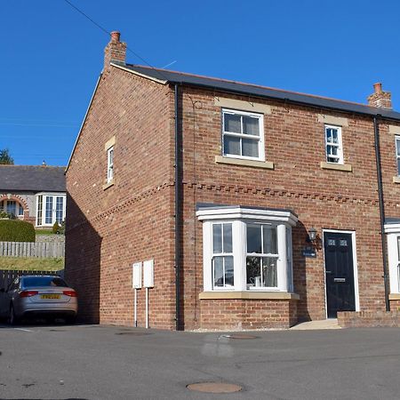 Bank Side Villa Leyburn Exterior photo